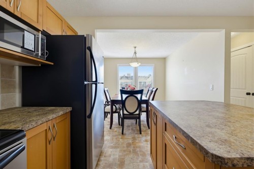 16 Eversyde Park Sw, Calgary, AB 