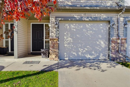 16 Eversyde Park Sw, Calgary, AB 