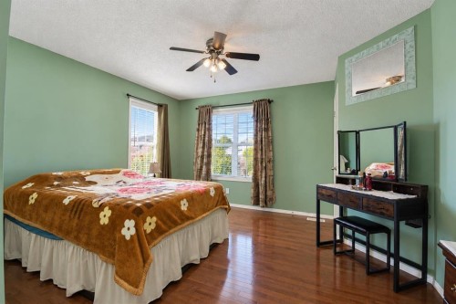 29 Elgin Mews Se, Calgary, AB 