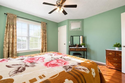 29 Elgin Mews Se, Calgary, AB 