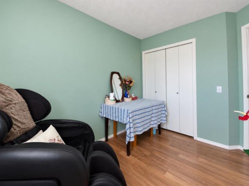 29 Elgin Mews Se, Calgary, AB 