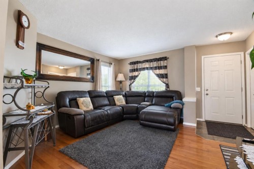 29 Elgin Mews Se, Calgary, AB 