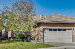 54 Shannon Estates Terrace SW Calgary, AB T2Y 4C4