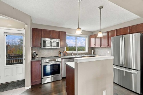 144 Elgin Meadows View Se, Calgary, AB 