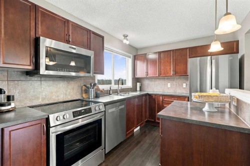 144 Elgin Meadows View Se, Calgary, AB 