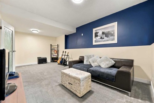 71 Hawkhill Way Nw, Calgary, AB 