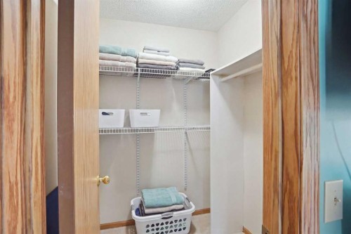 37 Appleside Close Se, Calgary, AB 