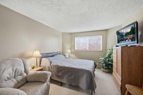 37 Appleside Close Se, Calgary, AB 