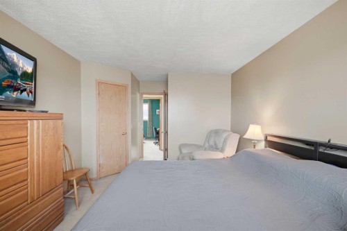 37 Appleside Close Se, Calgary, AB 