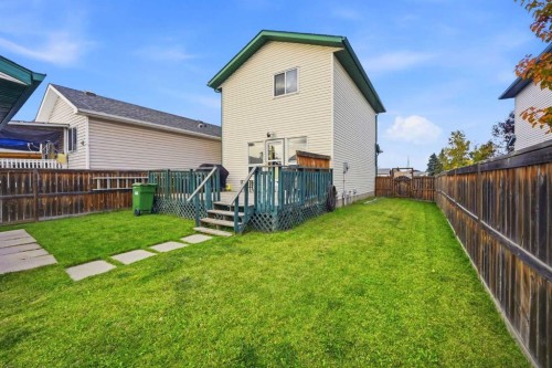 37 Appleside Close Se, Calgary, AB 