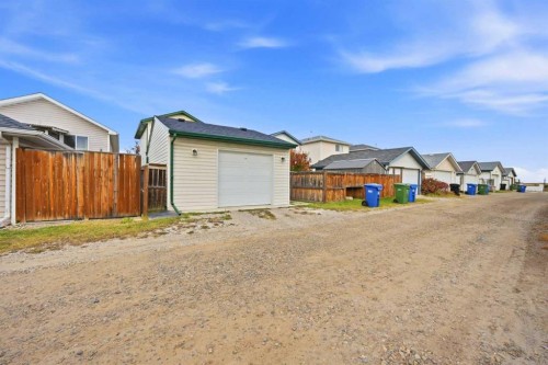 37 Appleside Close Se, Calgary, AB 