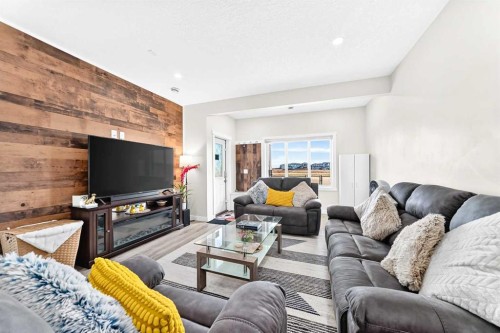 260 Corner Meadows Manor Ne, Calgary, AB 