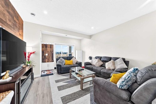 260 Corner Meadows Manor Ne, Calgary, AB 