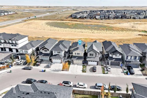 260 Corner Meadows Manor Ne, Calgary, AB 