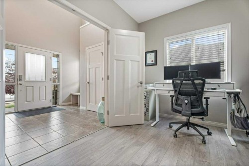303 Lakeside Greens Drive, Chestermere, AB 