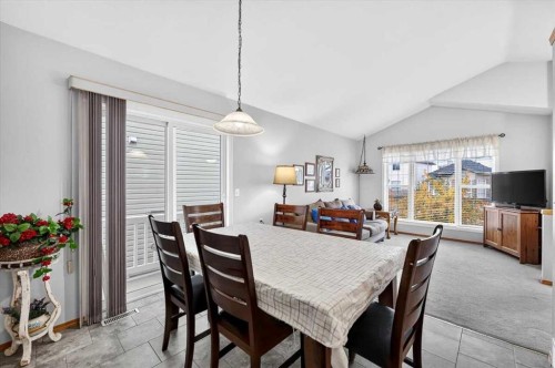 26 Saddlemead Way Ne, Calgary, AB 