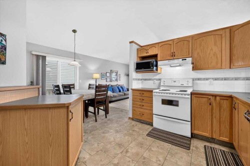 26 Saddlemead Way Ne, Calgary, AB 
