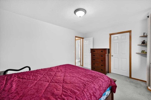 26 Saddlemead Way Ne, Calgary, AB 