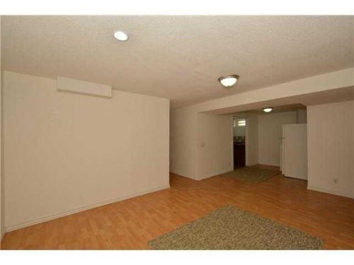 371 Whiteview Road Ne, Calgary, AB 