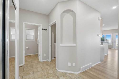 249 Saddlecrest Way Ne, Calgary, AB 