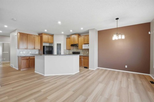 249 Saddlecrest Way Ne, Calgary, AB 
