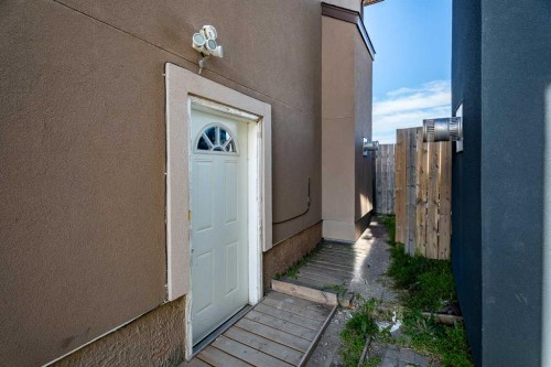 249 Saddlecrest Way Ne, Calgary, AB 