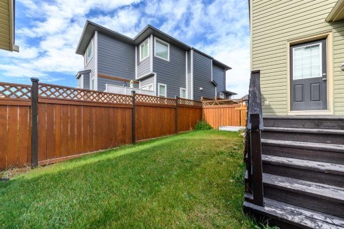 115 Skyview Springs Gardens Ne, Calgary, AB 