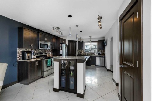 115 Skyview Springs Gardens Ne, Calgary, AB 