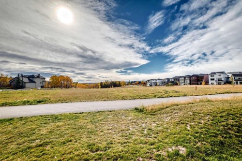 91 Spring Willow Close Sw, Calgary, AB 