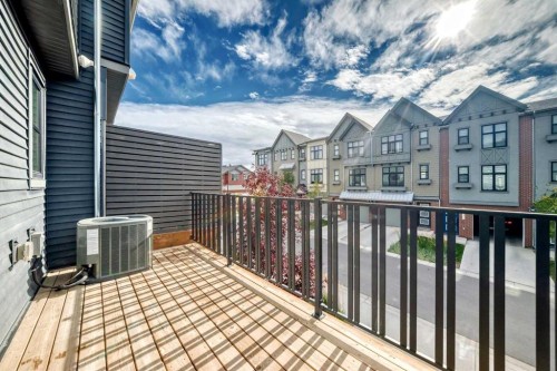 91 Spring Willow Close Sw, Calgary, AB 