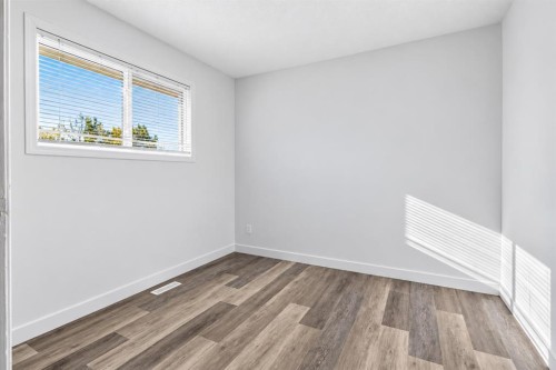 6125 Penedo Way Se, Calgary, AB 
