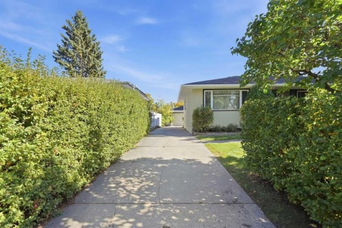 436 Arlington Drive Se, Calgary, AB 