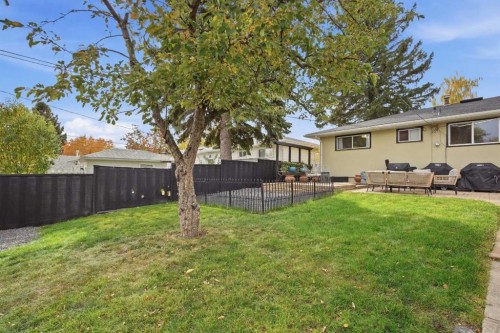 436 Arlington Drive Se, Calgary, AB 
