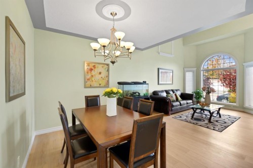 63 West Cedar Rise Sw, Calgary, AB 