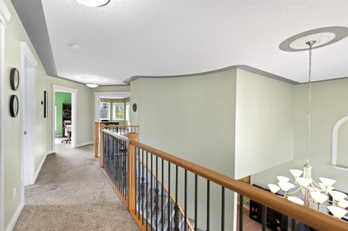 63 West Cedar Rise Sw, Calgary, AB 