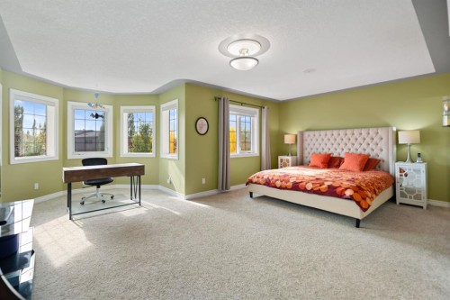 63 West Cedar Rise Sw, Calgary, AB 