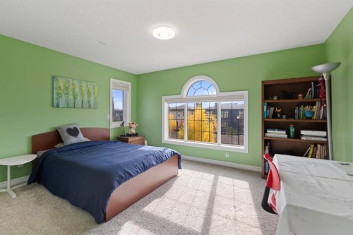 63 West Cedar Rise Sw, Calgary, AB 