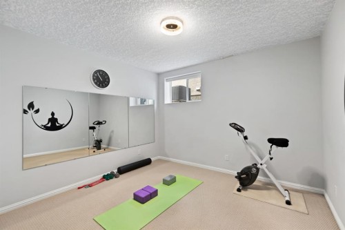 63 West Cedar Rise Sw, Calgary, AB 