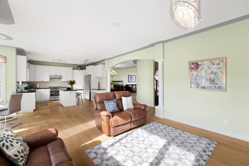 63 West Cedar Rise Sw, Calgary, AB 