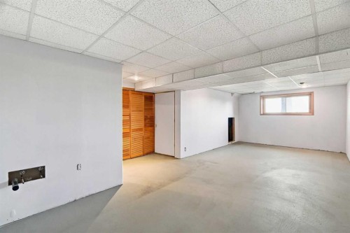 556 Lysander Drive Se, Calgary, AB 