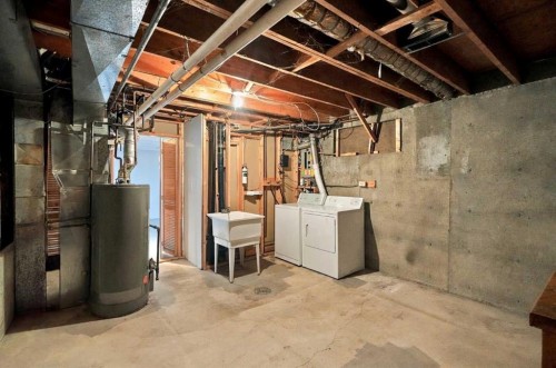 556 Lysander Drive Se, Calgary, AB 