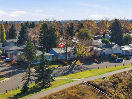 556 Lysander Drive Se, Calgary, AB 