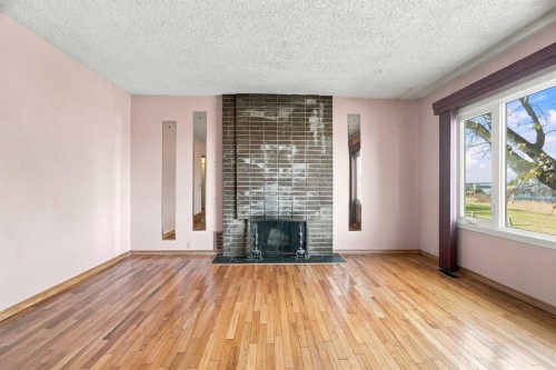 556 Lysander Drive Se, Calgary, AB 