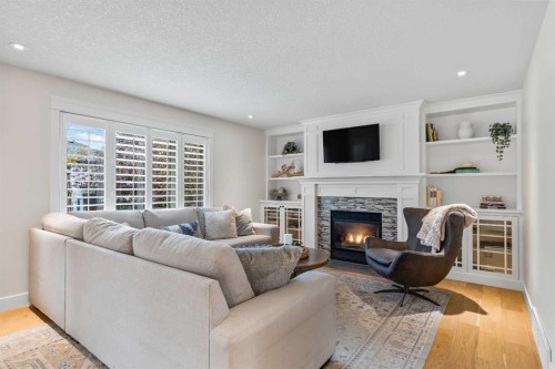 106 Chapala Close Se, Calgary, AB 