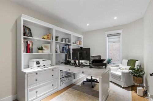 106 Chapala Close Se, Calgary, AB 