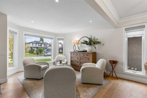 106 Chapala Close Se, Calgary, AB 