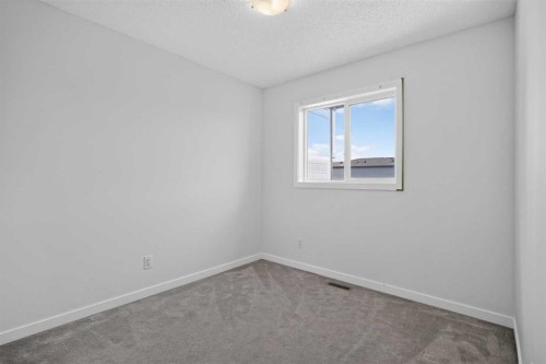 60 Walcrest Gate Se, Calgary, AB 