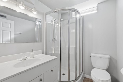 543 Willingdon Boulevard Se, Calgary, AB 