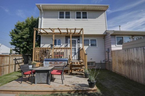 44 Falwood Crescent Ne, Calgary, AB 