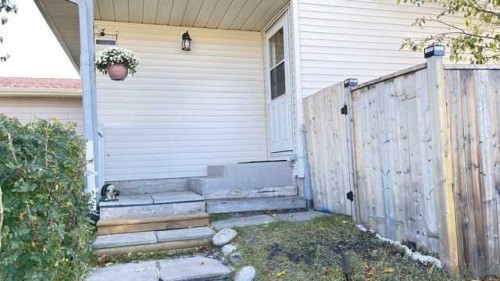 44 Falwood Crescent Ne, Calgary, AB 